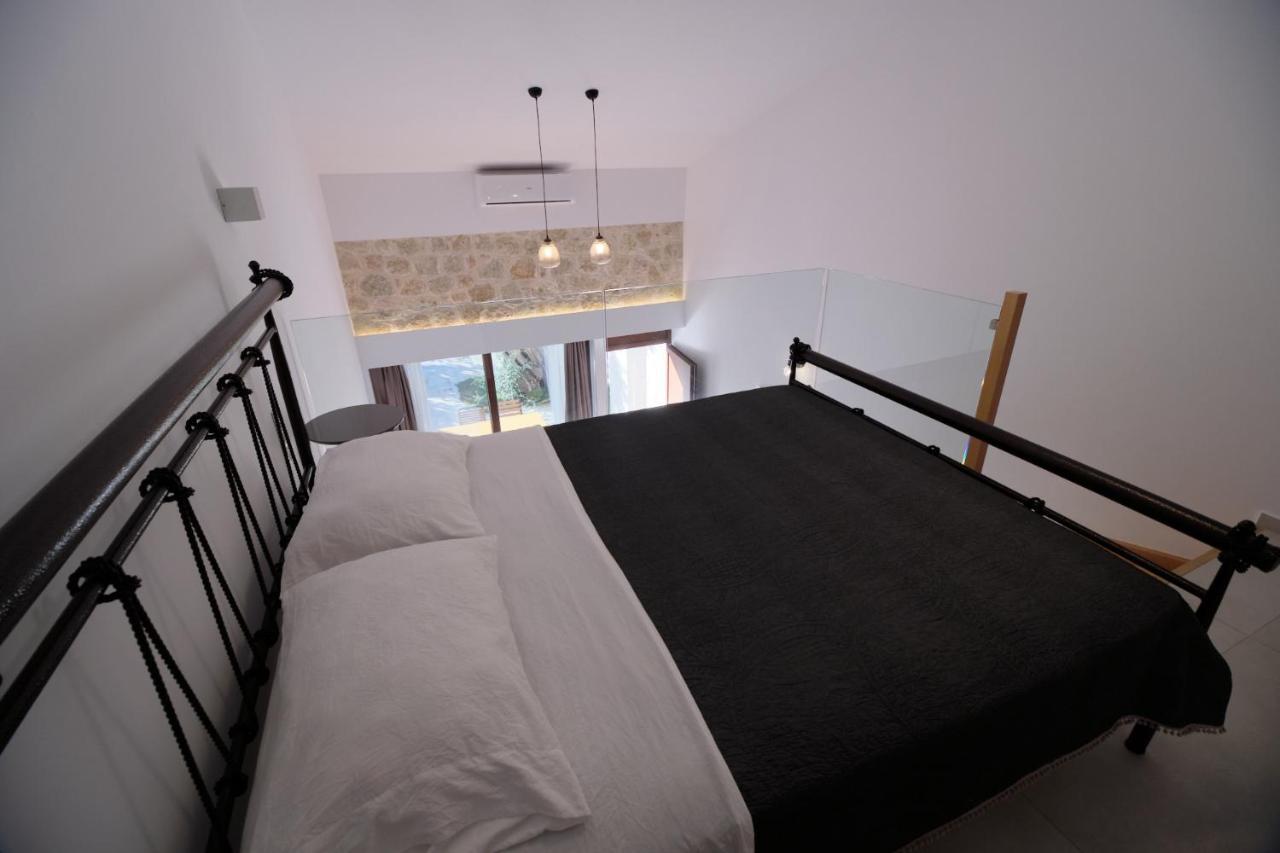 Zefiros Luxury Apartments Sívota Dış mekan fotoğraf