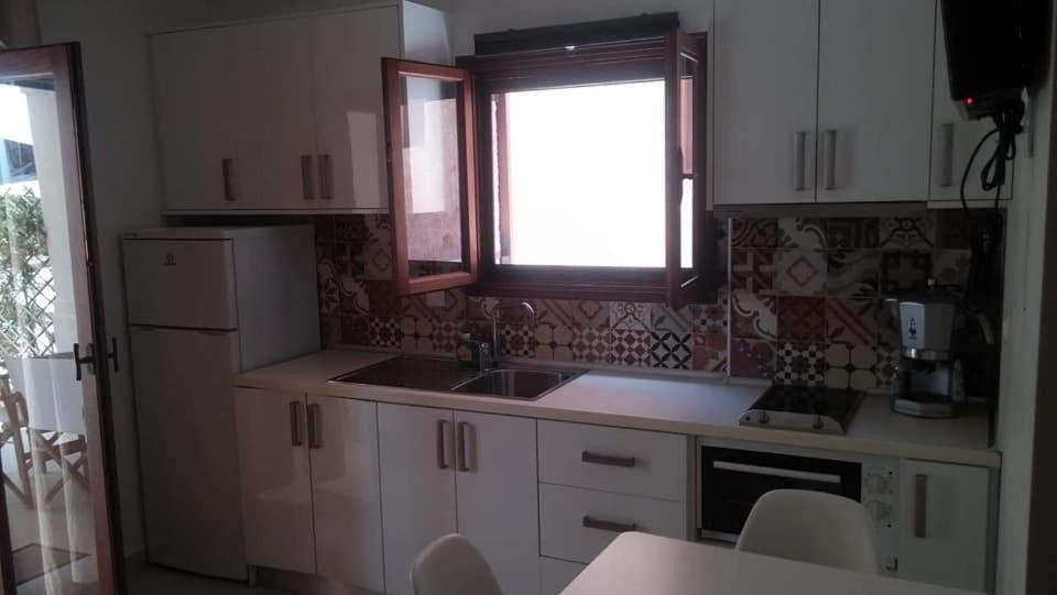 Zefiros Luxury Apartments Sívota Dış mekan fotoğraf