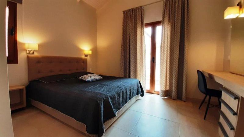 Zefiros Luxury Apartments Sívota Dış mekan fotoğraf