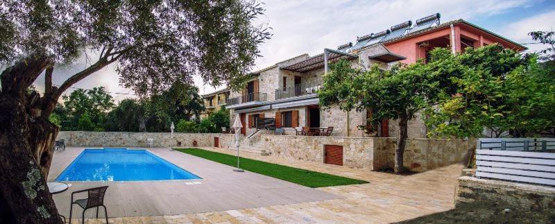 Zefiros Luxury Apartments Sívota Dış mekan fotoğraf